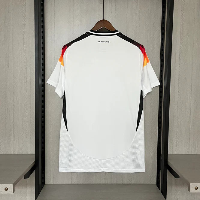 Germania 24/25 Home