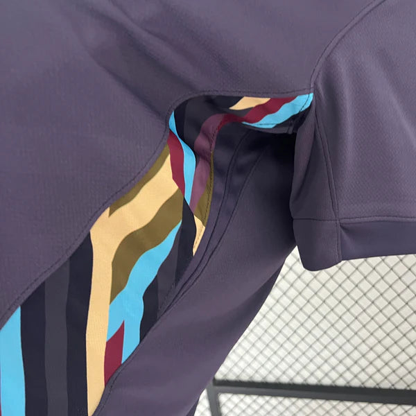 England 24/25 Away