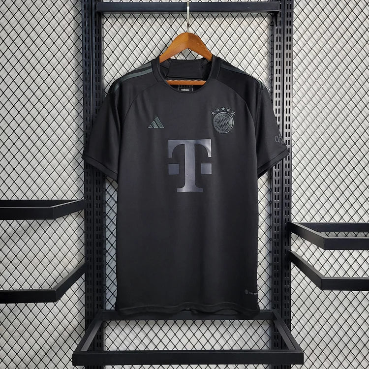 Bayern Monaco Black Special Edition