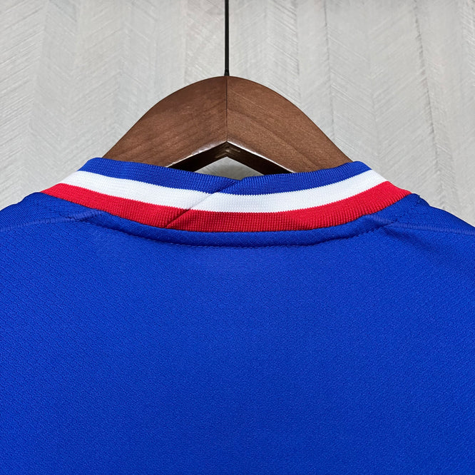 France 24/25 Home