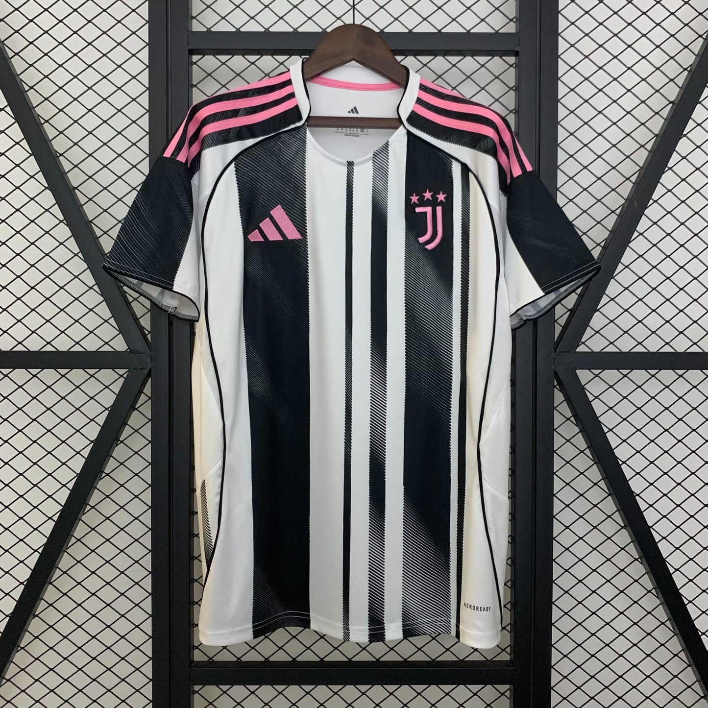 Juventus 25/26 Home
